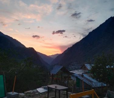 Kullu House | Natraj cafe