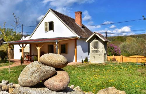 Hetvehely House | Natur Kán