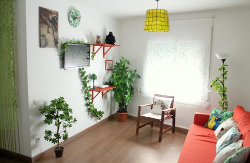 Collblanc y La Torrassa Apartment | Natura Fira Barcelona