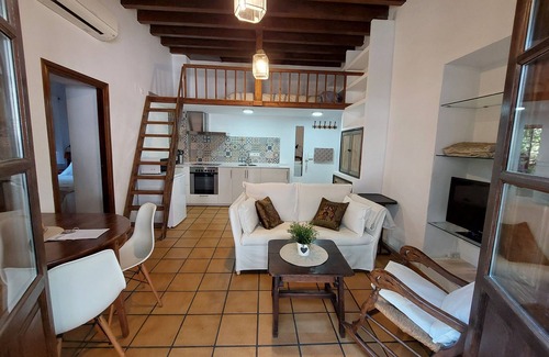 Albaicin Apartment | Naturaleza, Historia y Centro Ciudad: Tu Balcón al más Bello Paraje de Granada