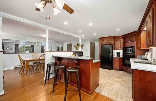 Oneonta House | Nature Escape - TONS of space, Theme game room, Fire Pit & Grill