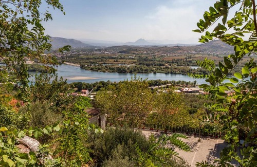 Shkoder County Hotel | Nature House