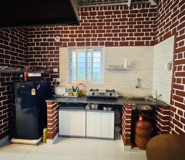Chevella House | Nature's Nest Cottages