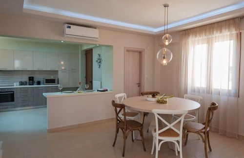 Adele Villa | Nature Villa - 3km From Beach
