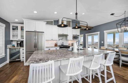 Nelscott House | Nauti Beach Cottage