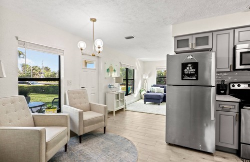 Jensen Beach House | Nautical 3-Bedroom House only 10min to the Beach!