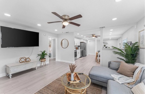 Clearwater House | Nautical Bliss in Clearwater