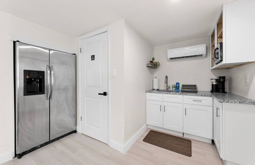 Clearwater House | Nautical Bliss on Nicholson Unit B
