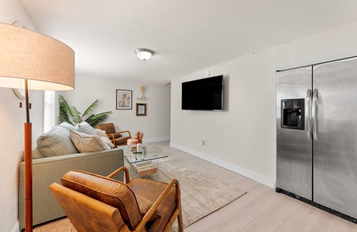 Clearwater House | Nautical Bliss on Nicholson Unit B