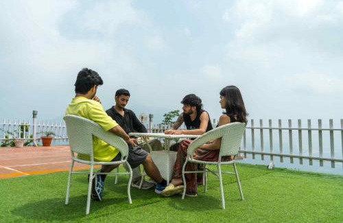Sirala Hotel | Navira Hills Domes Rishikesh