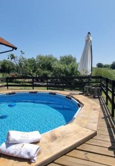 Mladenovac House | NaVisu avlija