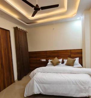 Rishikesh House | Navya Guest house