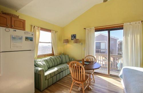 Hatteras Apartment | NC 12 56821-40 Condo