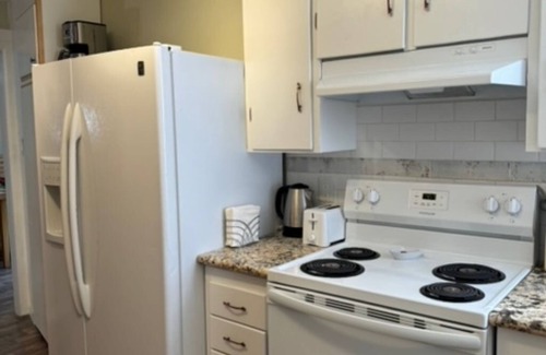 Anaconda Cottage | nCharming 1-Bedroom Cottage in Anaconda -Your Peaceful Retreat Awaits!