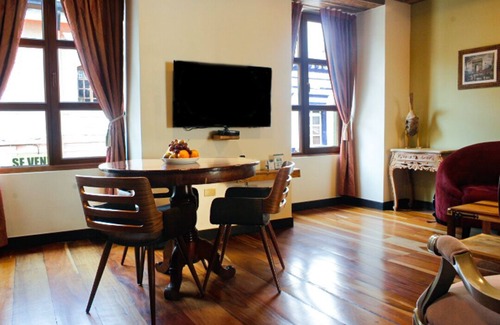 Centro Historico Apartment | nCharming Two-Story Romantic Retreat in Quito’s Historic Center
