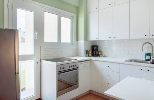 Kinosargous Apartment | Near Acropolis 10' walk Renovated Modern Apartment Classic Apt with Balcony View