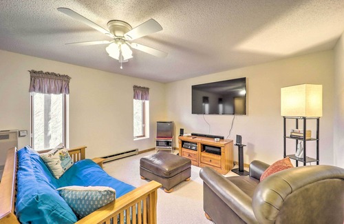 Charter Hills Cottage | Near Beech Mountain: Crimson Cabin w/Views
