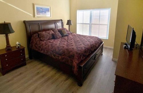 Venetian Bay Villages Villa | NEAR DISNEY 3 bdrm villa with pools and clubhouse!