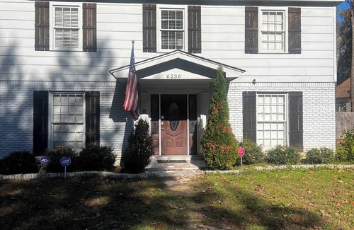 Ellendale House | Near Downtown, Shelby Parks Farm - Haddington Home