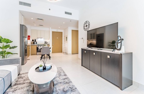 Dubai Apartment | Near Dubai Water Canal 1BR with Spacious Balcony, Creekside 18 A, Creek Harbour