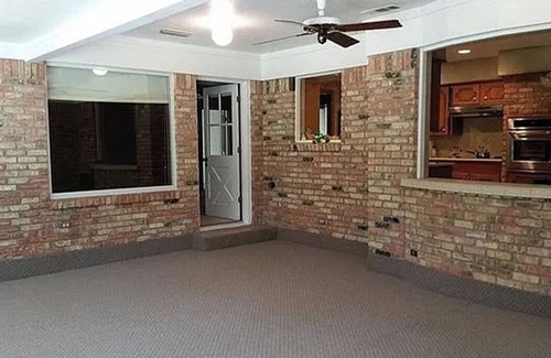 Grand Prairie House | Near Entertainment District, Hot Spots - Recently Updated 3-Bedroom Home