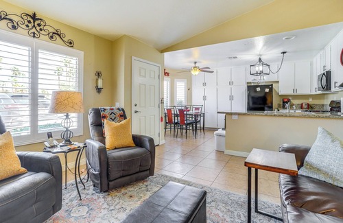 Palm Desert Condo | Near Golf: Condo w/Pool Access in Palm Desert!