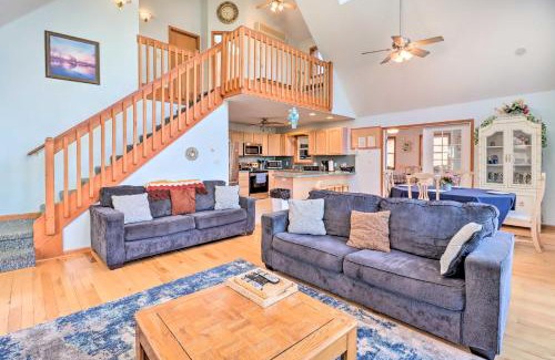 Albrightsville House | Near Hiking Lakefront Albrightsville Home with Deck