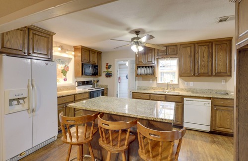 Belton House | Near Lakes & Parks: Family Home in Belton w/Patio