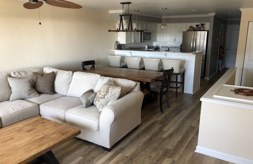 Morehead City Condo | Near Oceanfront Condo at Tar Landing Villas - Adjacent to Ft Macon State Park