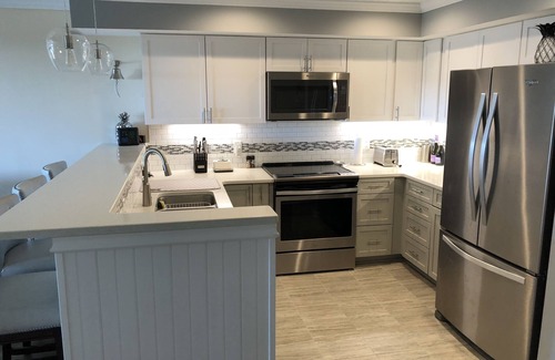 Morehead City Condo | Near Oceanfront Condo at Tar Landing Villas - Adjacent to Ft Macon State Park