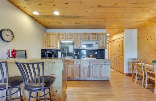 Granby Apartment | Near Skiing: Studio w/Pool Access in Granby!