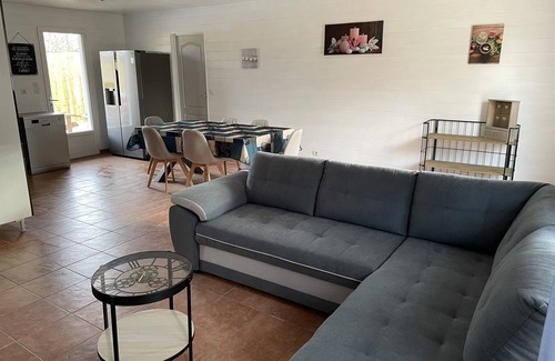 Grayan-Et-L'Hopital House | Near Soulac/mer 3-bedroom house with heated indoor pool