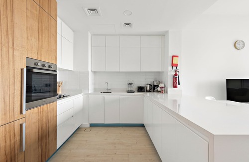 Nad Al Sheba Apartment | Neat 2BR APT Gemini Splendor