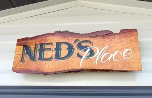 Selsey House | Ned's Place, Seal Bay Resort