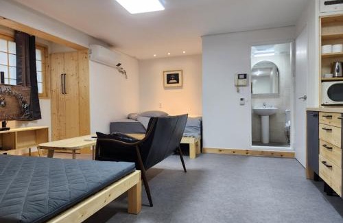 Yeoksam Apartment | Neovill