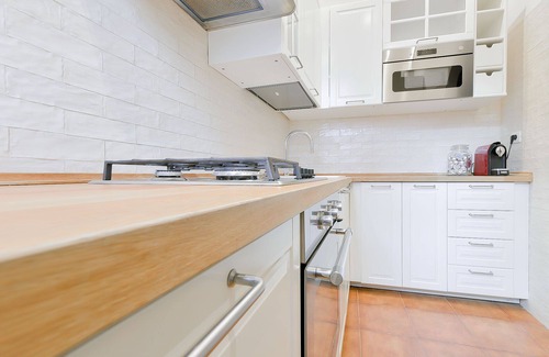 Bolognina Apartment | Neptune 5 Stars - Elegant Apartment with Suite