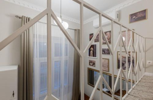 Palace District Apartment | NescaFlat 3in1 First apartment