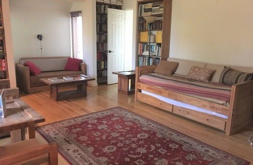 Deep Hole House | NESTLED ALONG BANKS OF ASSATEAGUE BAY OVERLOOKING THE SALT MARSHES!