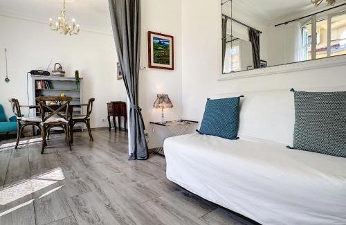 Carre d'Or Apartment | Nestor&Jeeves - LAVINIA - Central - Close sea