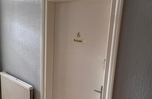 Longcroft House | Netherby Guest House Edinburgh