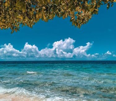 Ko Lanta Hotel | Neverland Beach Village Bungalows