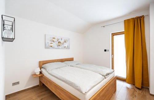 Novy Saldorf-Sedlesovice House | Nevinný sklep