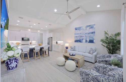 Naples Cottage | New 2-bedroom cottage close to downtown Naples