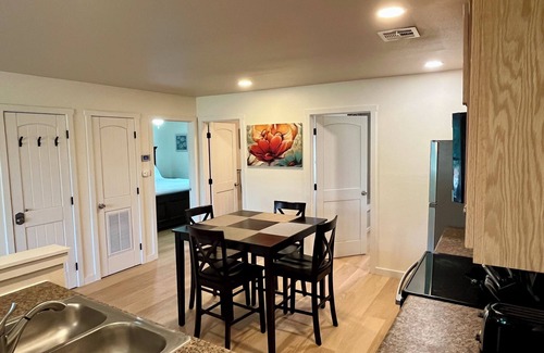 Thackerville Apartment | NEW! 2 King Beds, Clean, Close to Casinos. Safe and Quiet!