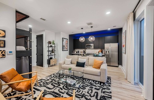 Nashville Apartment | New! 2 Luxe Penthouses with Balconies + City Views