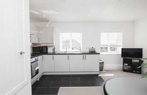 Didcot Apartment | NEW 2BD Pontact Flat in the Heart of Didcot