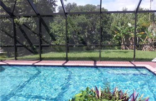 South Sarasota Villa | New 3 BR Mediterranean Villa Very Close To Siesta Key - Pool, Jacuzzi, Lake, BBQ