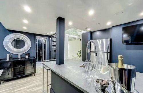 South Beach Apartment | NEW 3 BR on Beach SoBeSuites by AmericanVacationLiving
