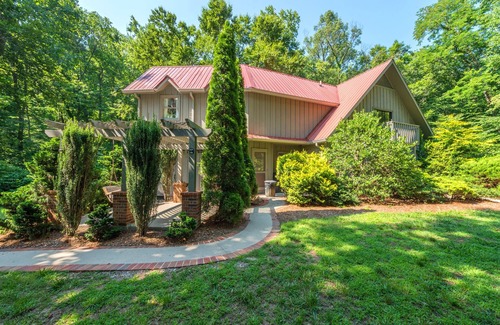 Lynn House | NEW 3687 US 176