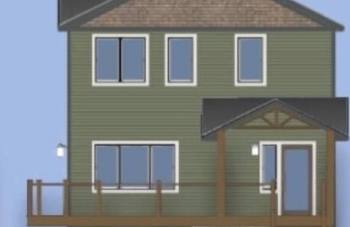 Ludlow House | New 4 Bedroom Lakefront House on Lake Pauline sleeps 8 -10 people